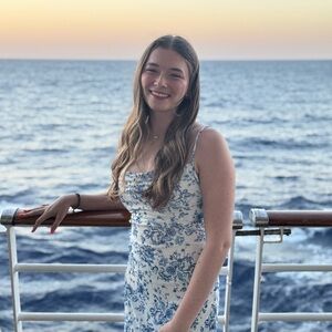 Meet your Posher, Hannah